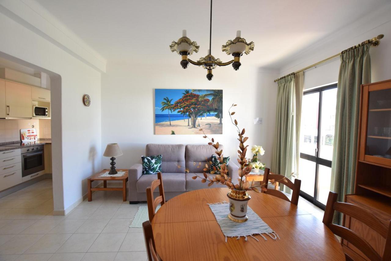 Apartamentos Carruna 阿尔布费拉 外观 照片
