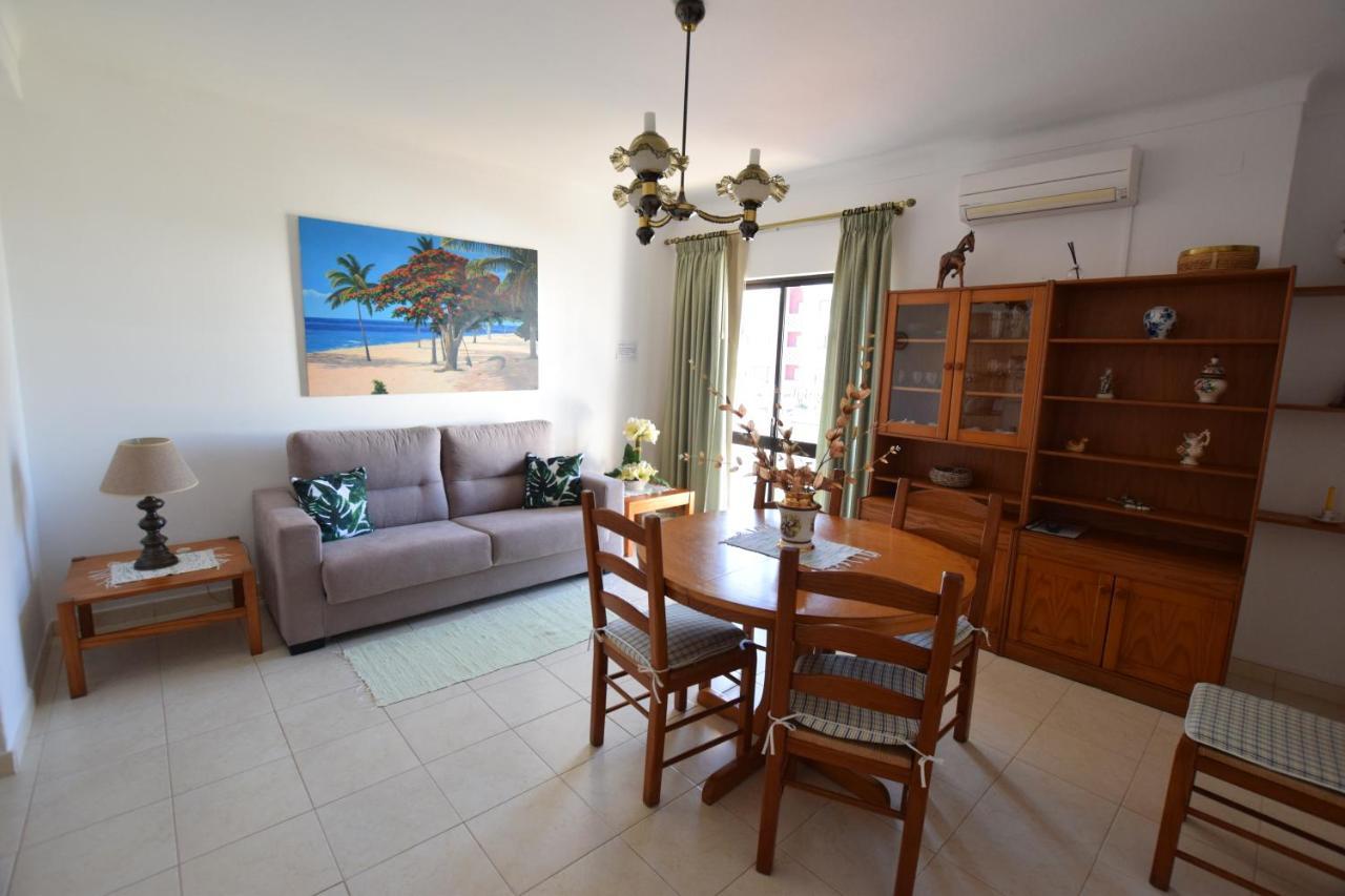 Apartamentos Carruna 阿尔布费拉 外观 照片