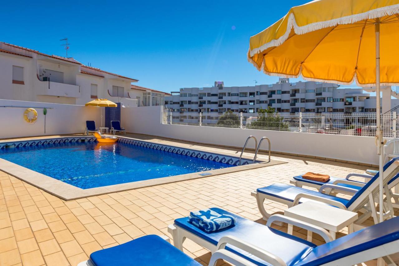 Apartamentos Carruna 阿尔布费拉 外观 照片