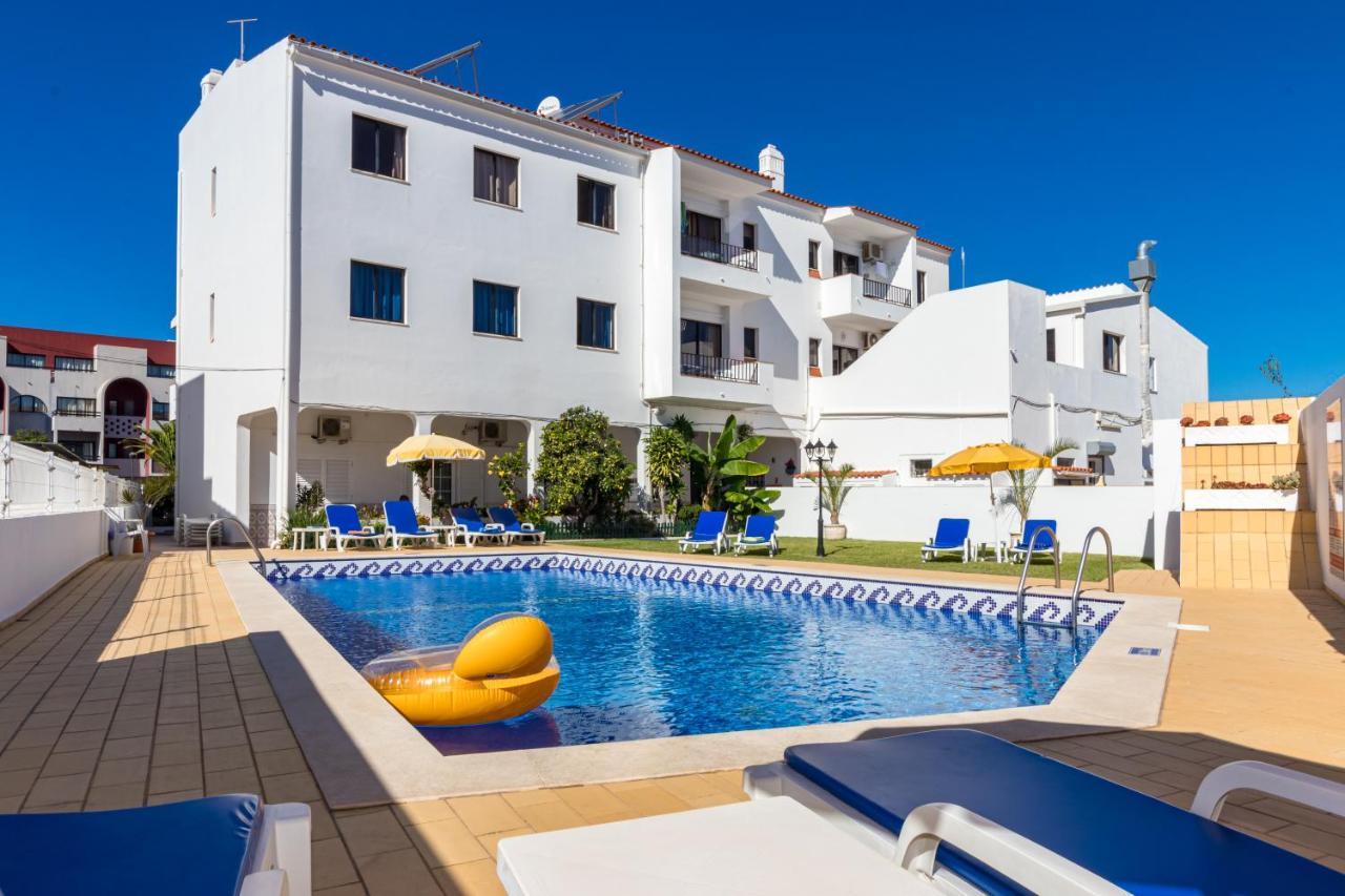 Apartamentos Carruna 阿尔布费拉 外观 照片