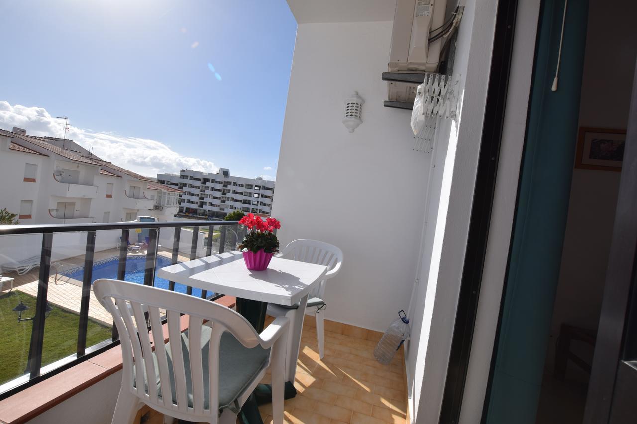 Apartamentos Carruna 阿尔布费拉 外观 照片
