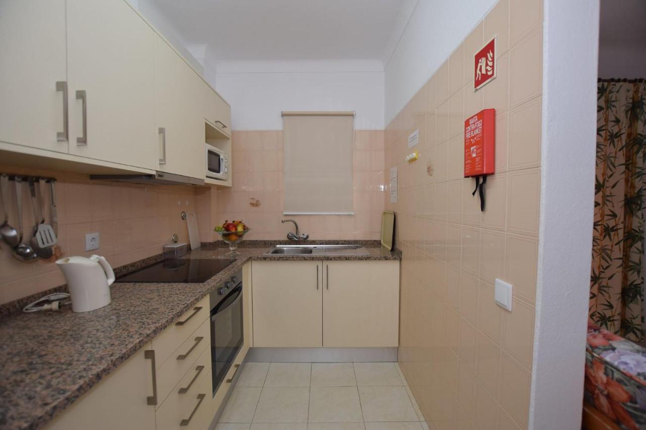 Apartamentos Carruna 阿尔布费拉 外观 照片